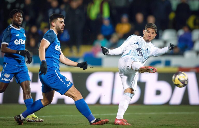 "Левски" се развихри и вкара седем гола на "Септември"