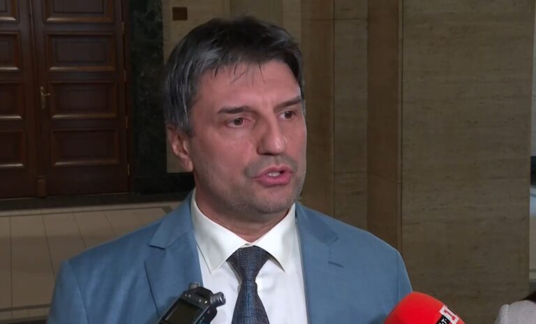 Отвлякоха каналджия заради неуредени сметки за близо 100 000 лева