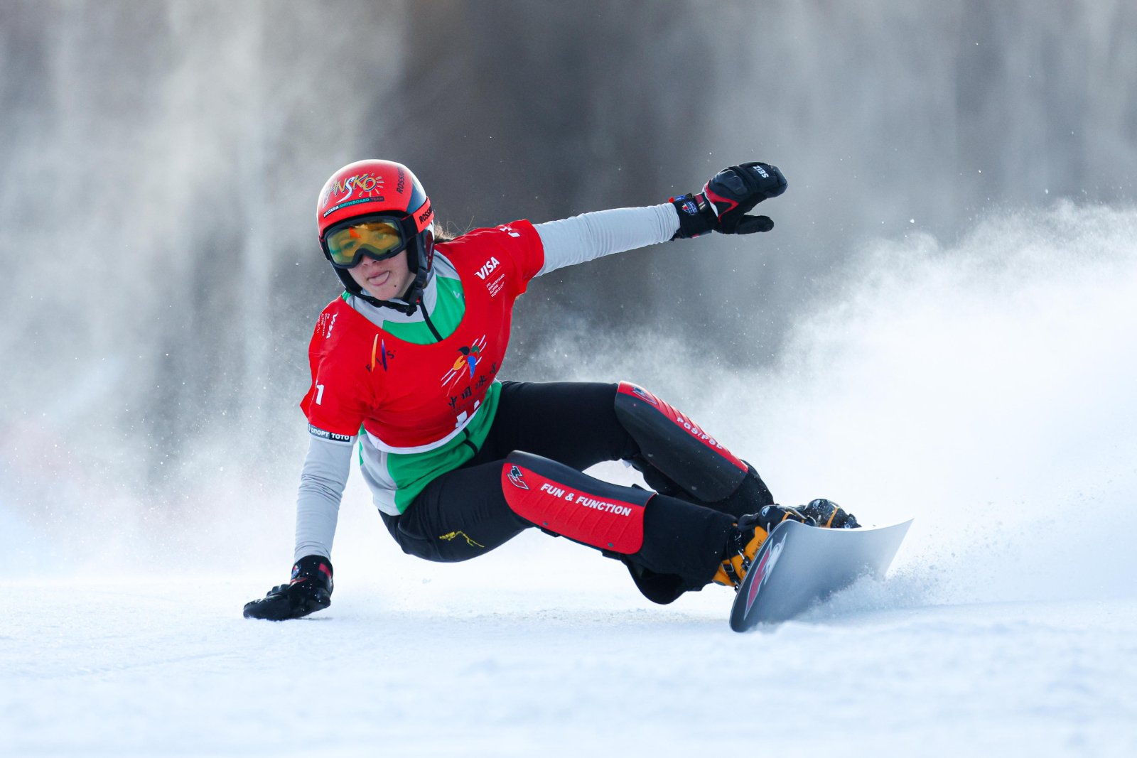 Сноубордистите започват квалификации и още българи на Олимпийските игри в неделя