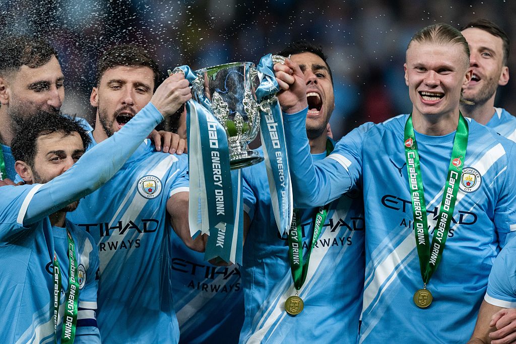 "Манчестър Сити" вдигна Купата на лигата с успех срещу "Арсенал" на финала