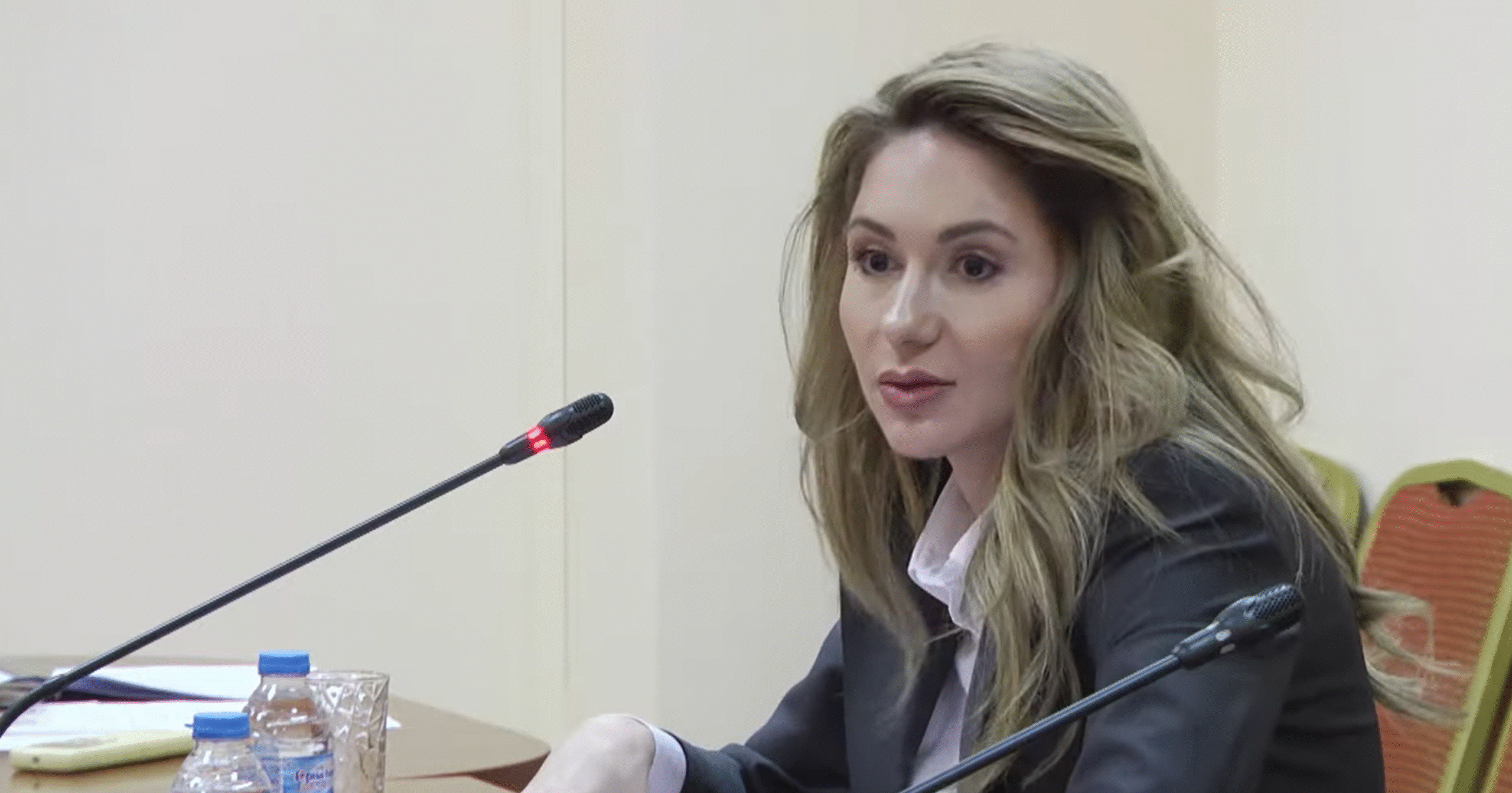 Мария Филипова ще каже само на президента дали би била служебен премиер, ако стане зам.-омбудсман