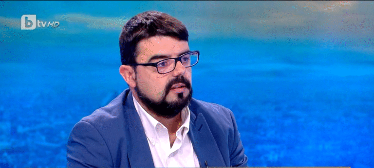 Мартин Владимиров: Трябва да внимаваме "Лукойл Нефтохим" да не бъде продадена на посредници на Кремъл