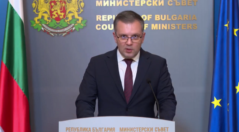 Найденов призова Сарафов да "прояви чест" и да напусне съдебната система