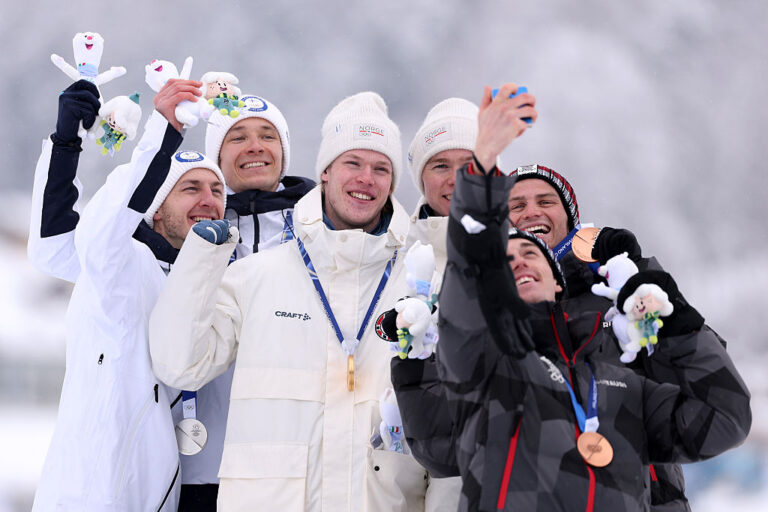 Първо децата, после медалите - тайната зад норвежката доминация на Зимните олимпийски игри