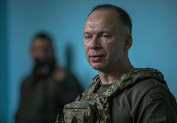Зеленски може да уволни главнокомандващия на армията Олександър Сирски