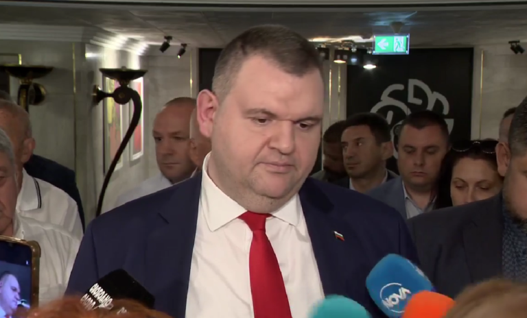 Пеевски не иска Желязков да участва в срещата в Париж за Украйна