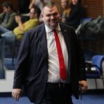 Пеевски натиска парламента да реши за Съвета за мир на Тръмп преди изборите