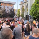 Граждани спряха движението по републиканския път край Плевен в знак на протест срещу безводието