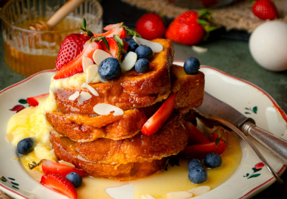 Как да оползотворим останалите козунаци след Великден: лесна рецепта за козуначени пържени филийки