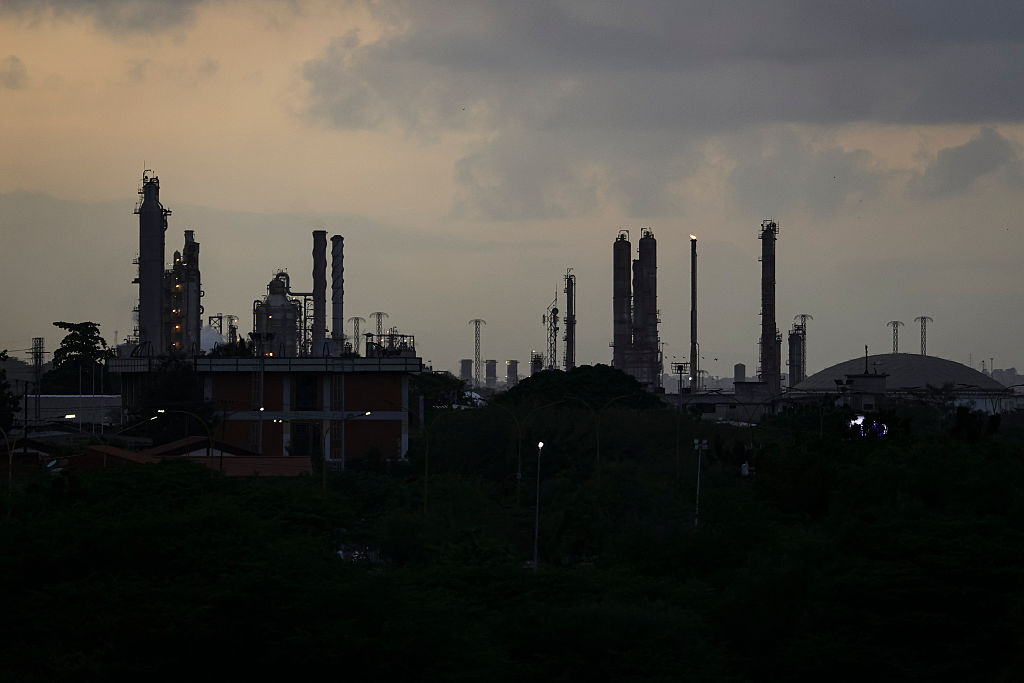 Какво означава контролът над петролните запаси на Венецуела?