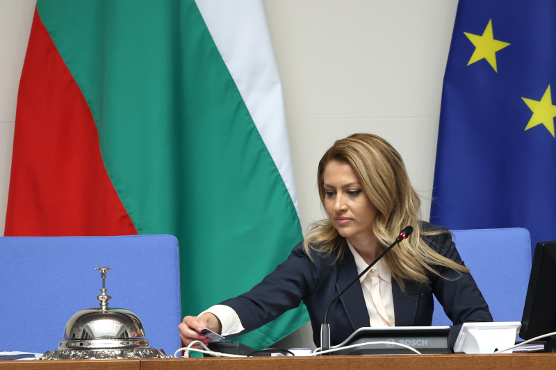 Рая Назарян също е в Украйна - ден след като Андрей Гюров подписа споразумението за сътрудничество с Киев