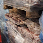 Плесен, ръжда и продукти с неясен произход откри БАБХ в месокомбинат в Соколово