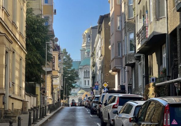 Засега няма да има увеличение на цените в синя и зелена зона в София