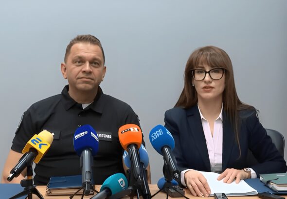 Хванаха над 1000 пратки с наркотици в куриерски фирми