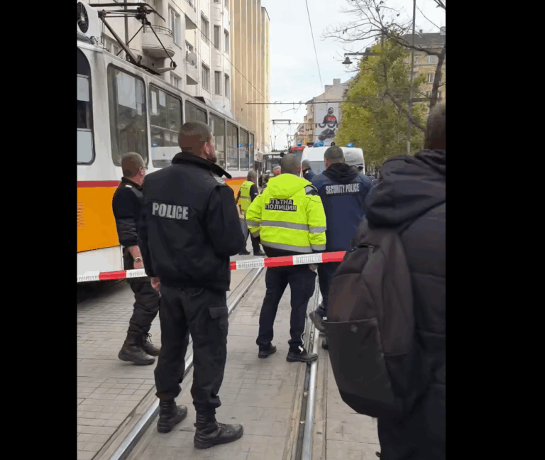 Трамвай е блъснал 11- годишно момиче в центъра на София (Обновена)