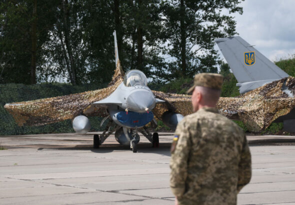 Украински F-16 отбеляза първа въздушна победа срещу руски изтребител