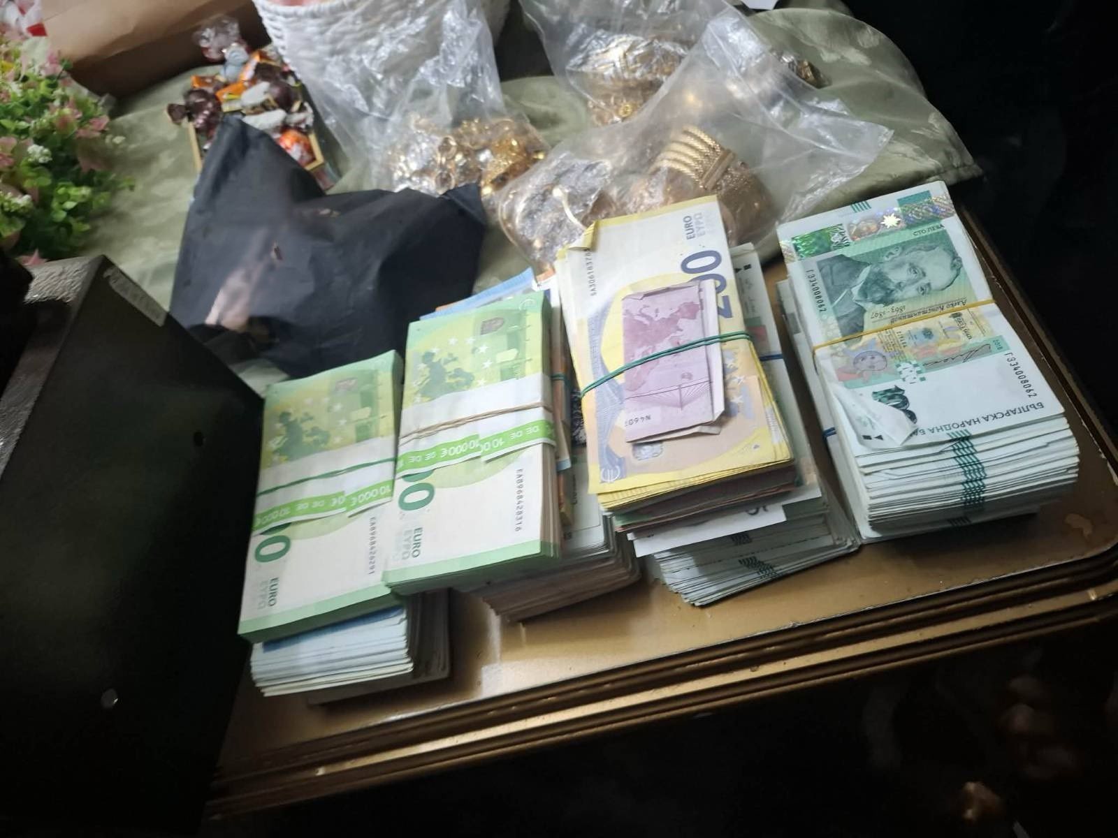 МВР арестува мъж в Ботевград по подозрения за купуване на гласове