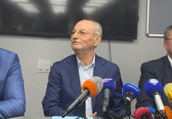 Ахмед Доган загубил имотите си чрез измама и фалшифицирани подписи