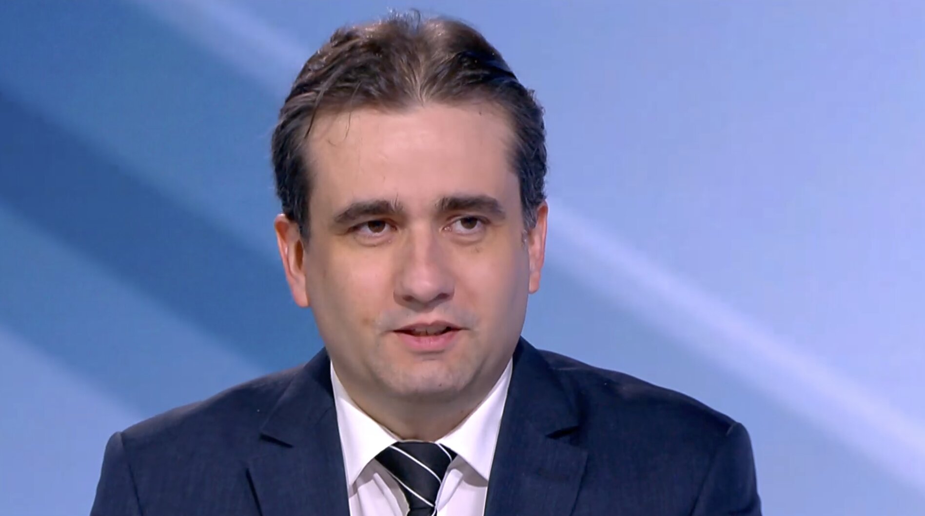 Божидар Божанов: Ще подкрепим смяната на състава на Висшия съдебен съвет