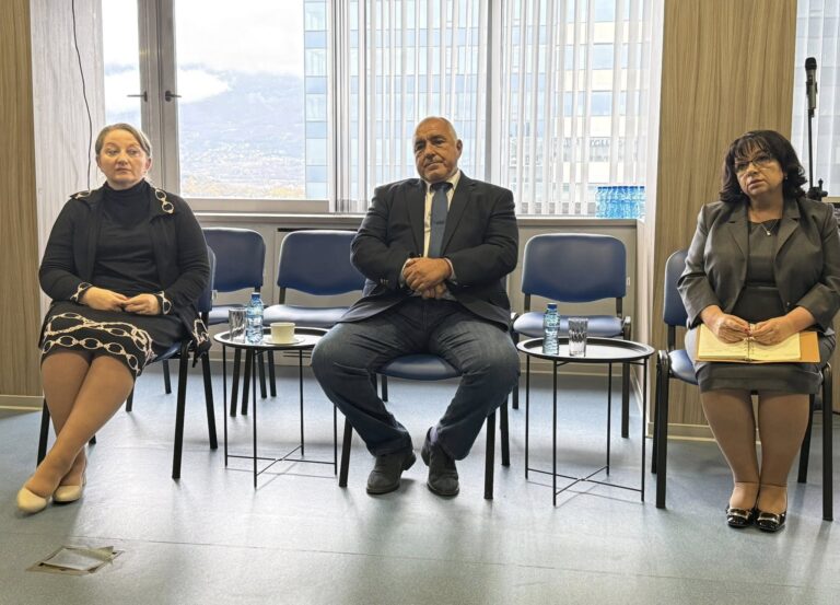 Работодателите опровергават Деница Сачева и ГЕРБ - не са предлагали скок на ДДС