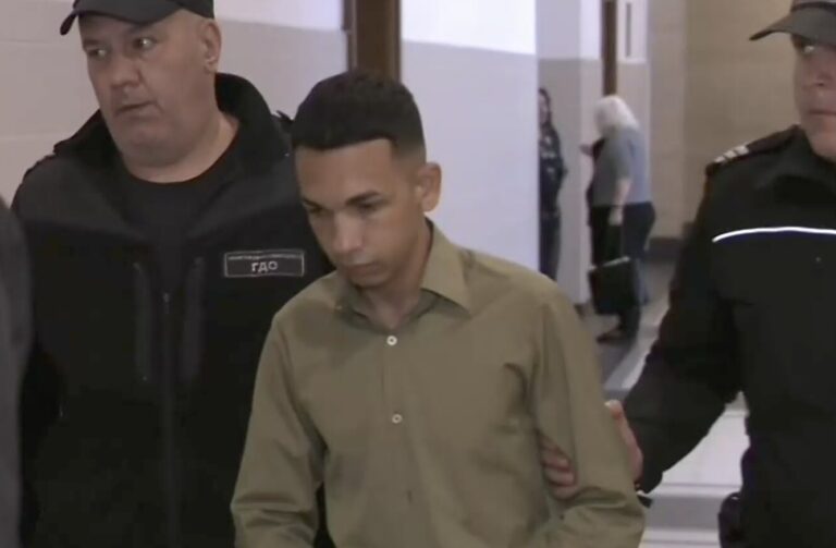 Виктор Илиев, който се вряза в автобус в София, получи присъда от 20 години затвор