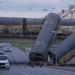 Един човек загина след сблъсък на два товарни влака в Германия
