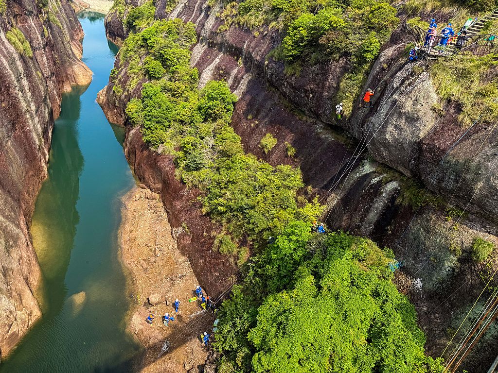 Отбелязваме Деня на Земята