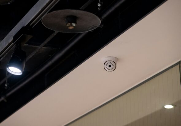 Скандалите с изтекли записи от козметични салони и АГ кабинет - какво се знае до момента?