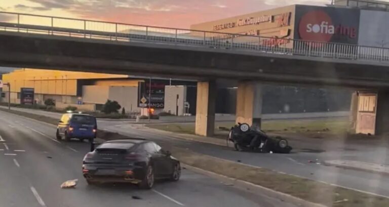 Шофьорът, убил френски гражданин при катастрофа, се оправдава с SMS до жена си