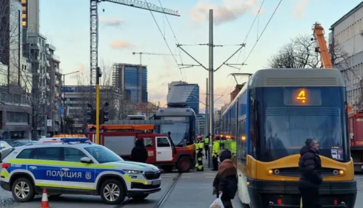 Жена загина след удар от трамвай в София