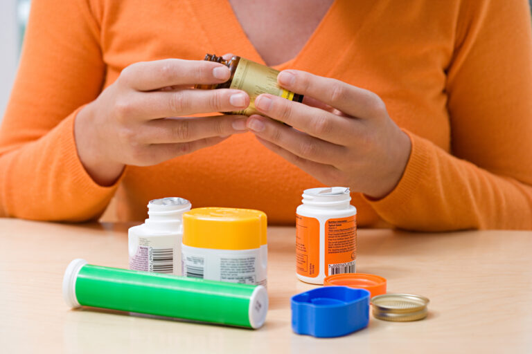 Лекарства с изтекъл срок на годност могат да се изхвърлят в 5 аптеки в София