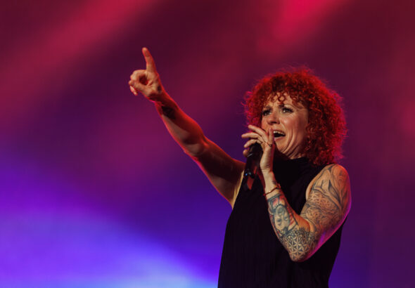 Певицата Люси Дяковска иска да стане кмет на Плевен през 2027