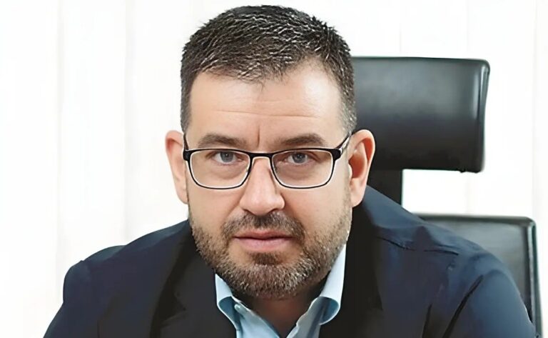 Възстановиха правомощията на подуправителя на Здравната каса проф. Момчил Мавров