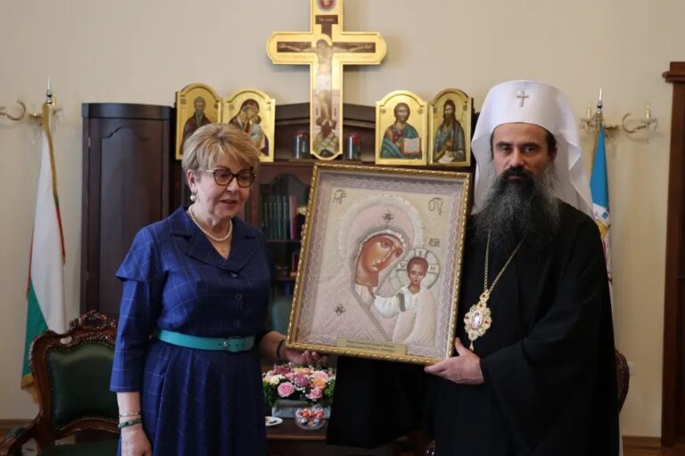 Прокуратурата отказа изобщо да разследва българската църква за руски шпионаж