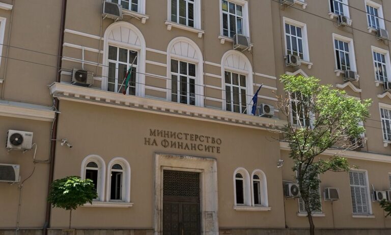 ГЕРБ и ДПС-Ново начало саботират новия временен бюджет