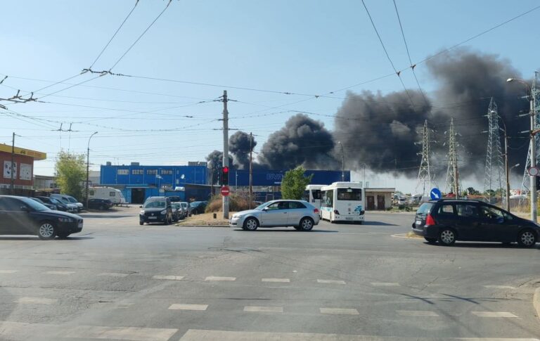 Пожар гори в "Люлин" близо до Околовръстното