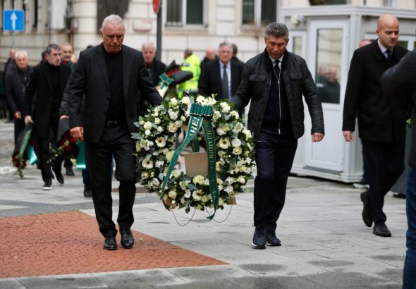 Стоичков, Балъков и още легенди се сбогуваха с Борислав Михайлов