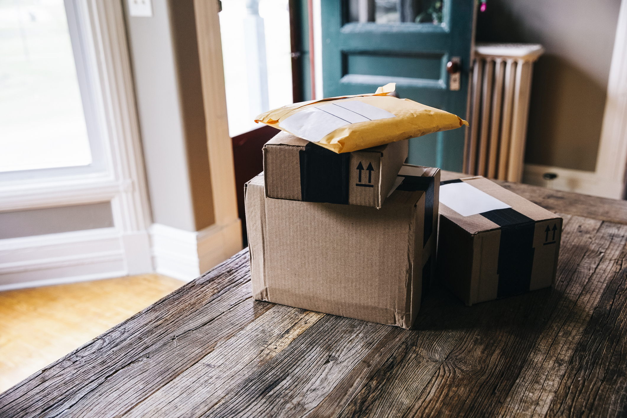 Не изпращайте мартеници до САЩ, пратките няма да бъдат приети