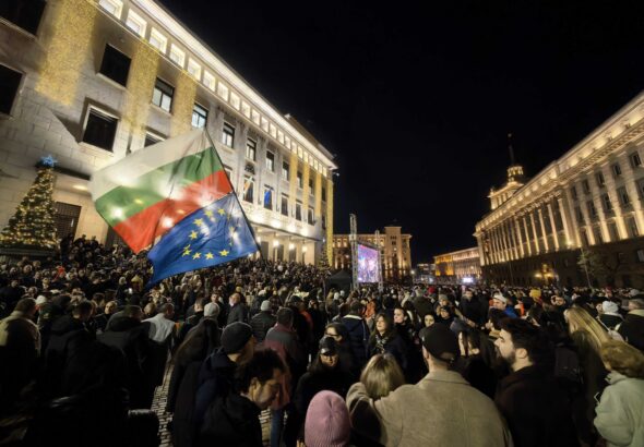 БНБ показа три сценария за икономиката на България след войната в Иран
