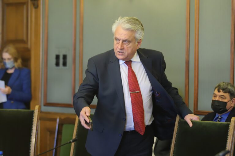 Първата „номинация“ за служебен МВР шеф е на Бойко Рашков