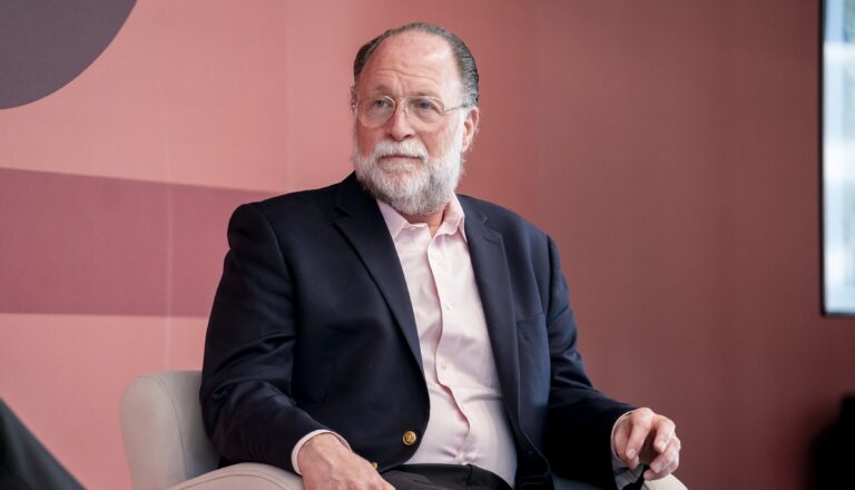 Икономистът Рикардо Хаусман: Не петролът, а възстановяването на правата ще спаси Венецуела