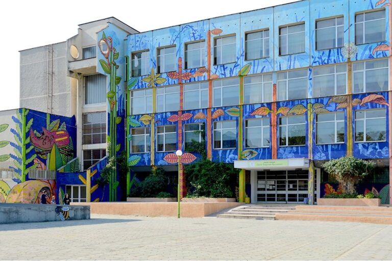 Арестуваха 25-годишен учител от Пловдив за блудство с непълнолетни