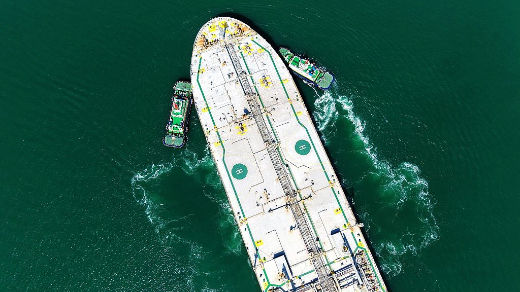 Петролът стигна до почти $120 за барел, Г-7 подготвят извънредни мерки