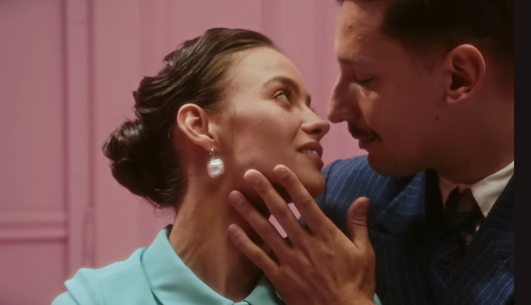 „Татко, влюбих се в мъжкар“ и новата кампания на Fashion Days срещу домашното насилие