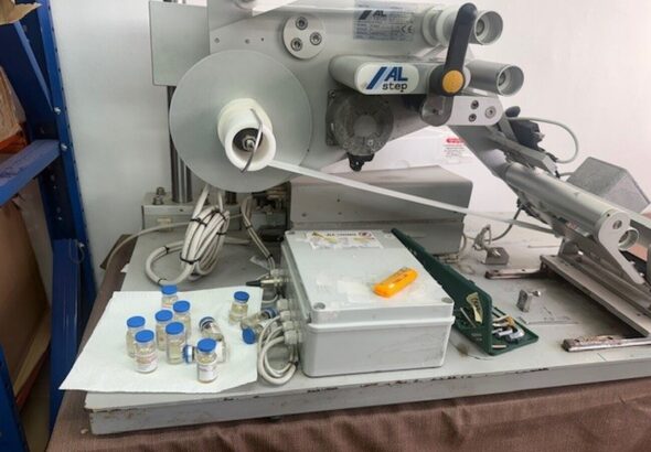 Разбиха фабрика за фалшиви лекарства и стероиди в София