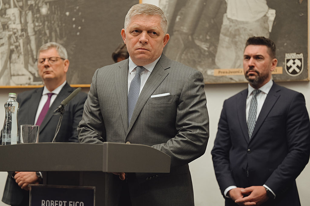 Роберт Фицо не иска Словакия да влиза в Съвета за мир на Тръмп