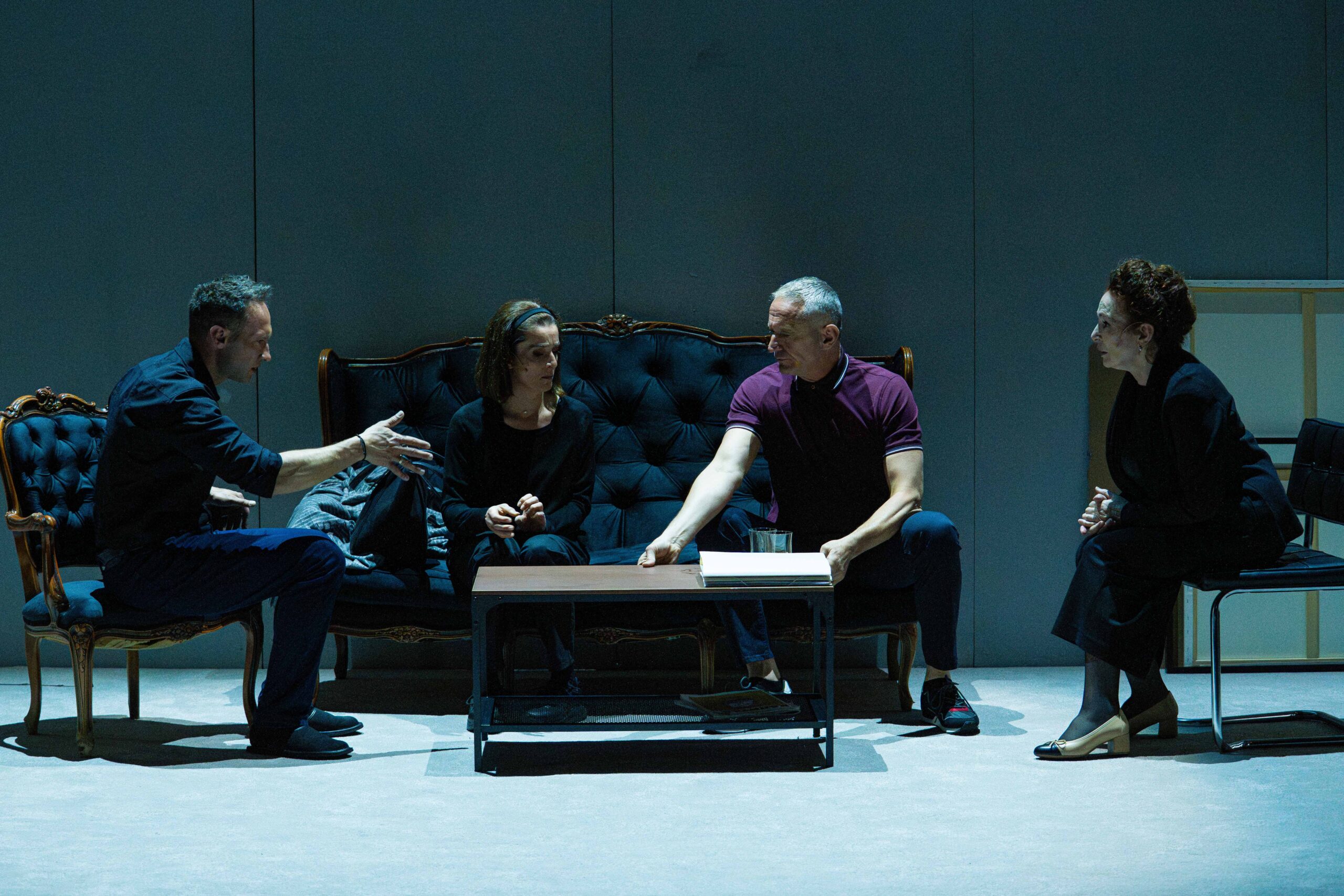 Анета Сотирова и Веселин Маринов с Икар 2026: Всички номинации за театралните награди