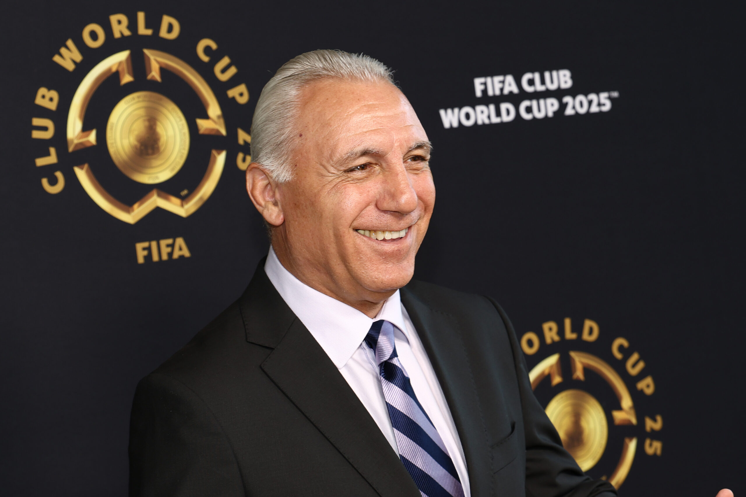 Христо Стоичков: Академията на ЦСКА ще има най-доброто от Европа