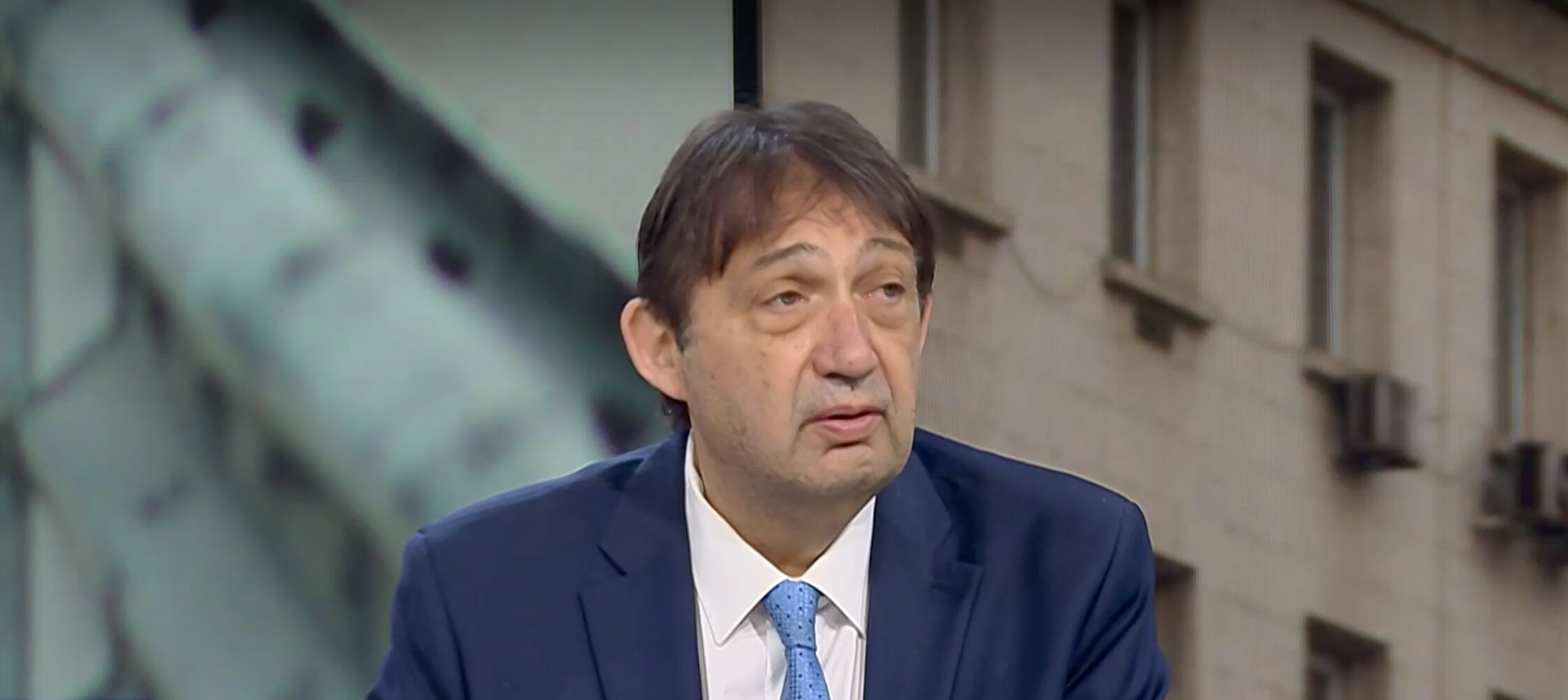 Шишков: По договори за мантинели за 300 млн. лв. са платени с близо 200 млн. лв. повече