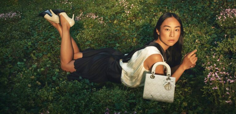 Детелини, калинки и уличен стил - новата колекция на Dior